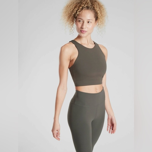 Athleta Other - Athleta Conscious Crop Tank - Size M